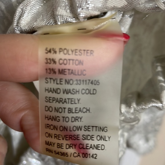 Peter Nygard silver bomber jacket. L worn once. - Picture 3 of 7